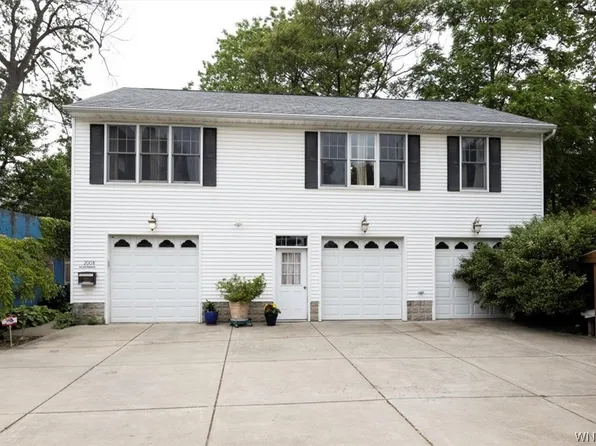 200 1/2 Bidwell Pkwy, Buffalo, NY 14222