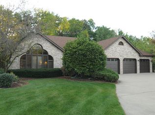 16740 Pineview Dr, Homer Glen, IL