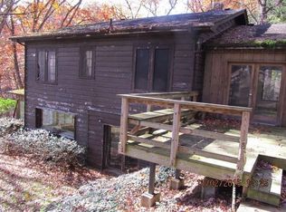 2010 Wallace Rd, Allison Park, PA 15101