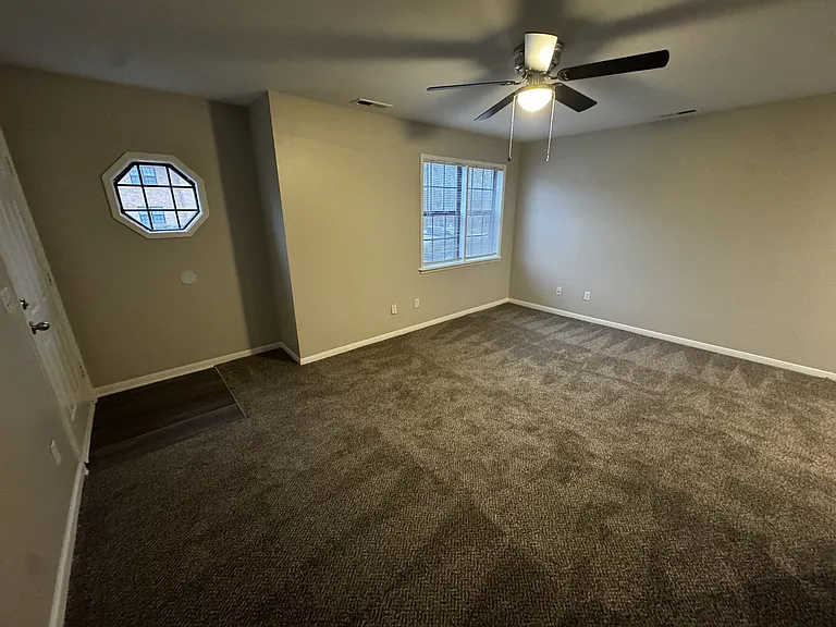 Oak Ridge Apartments — Photo 26