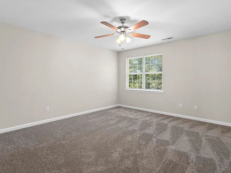 115 Virginias Landing Ct — Photo 13