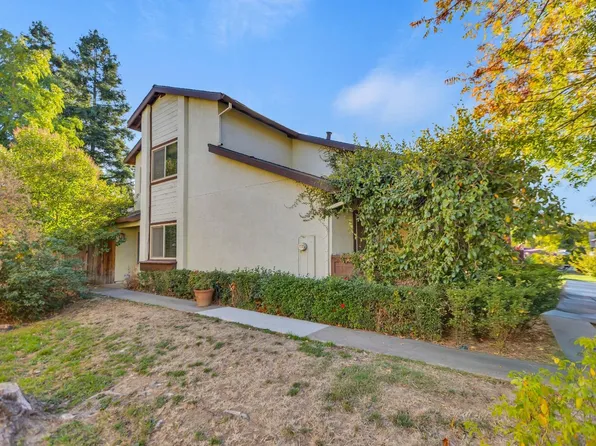 1246 Pebblewood Dr, Sacramento, CA 95833