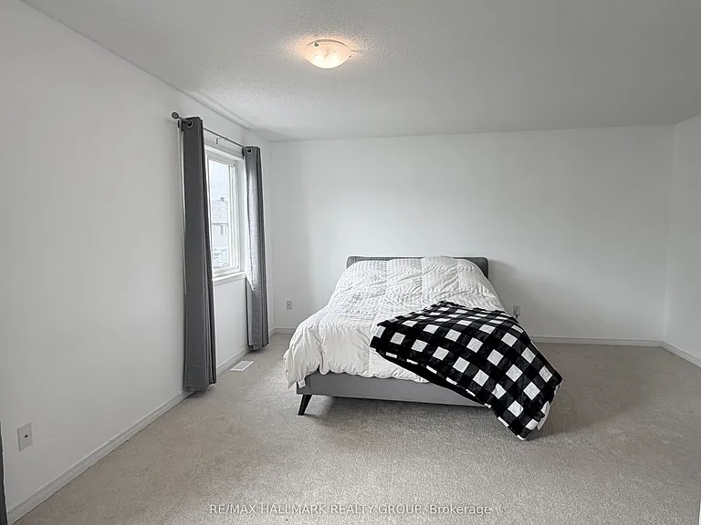 304 Applecross Cres — Photo 12