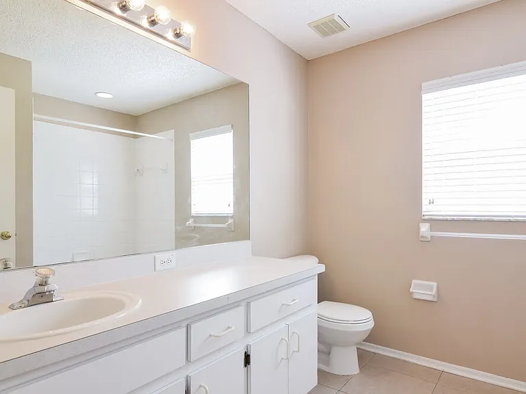 8713 Morrison Oaks Ct — Photo 12