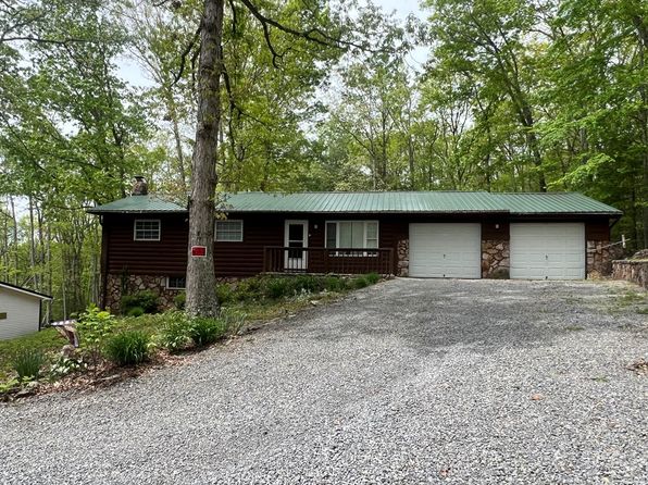603 Rustic Hill Dr, Princeton, WV 24739
