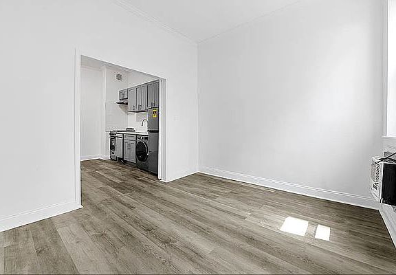 3rd image of 349 E 14th St #1C