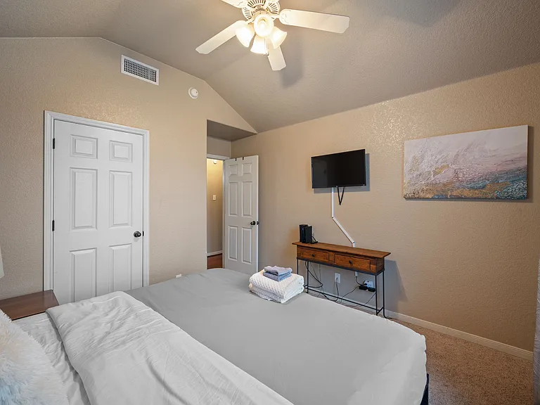 3805 Republic Of Texas Dr — Photo 16