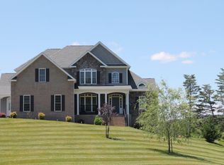 633 Thornblade Way, Blue Ridge, VA 24064