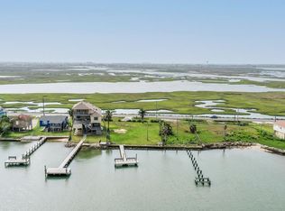11712 Sportsman Rd, Galveston, TX 77554