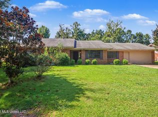 1307 Wisteria Ln, Long Beach, MS 39560