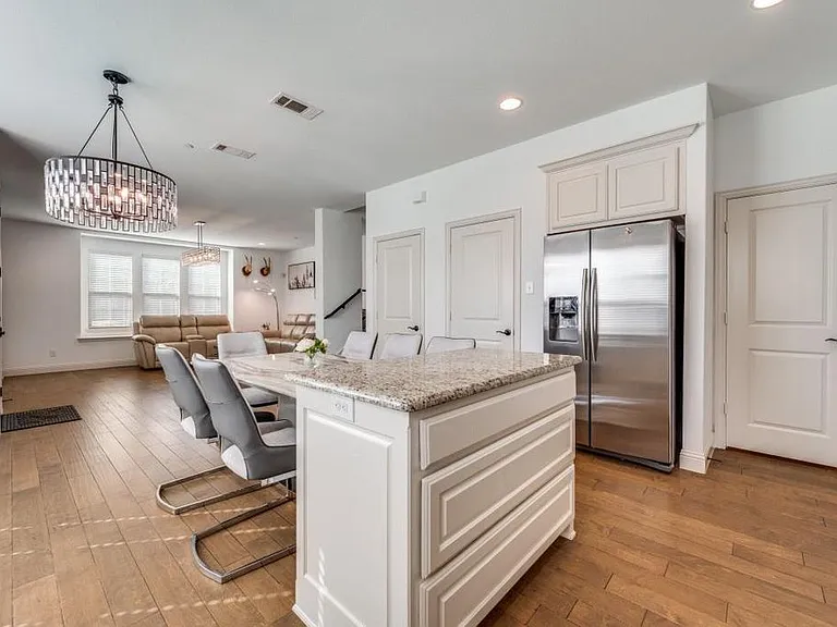 3029 Decker Dr — Photo 8