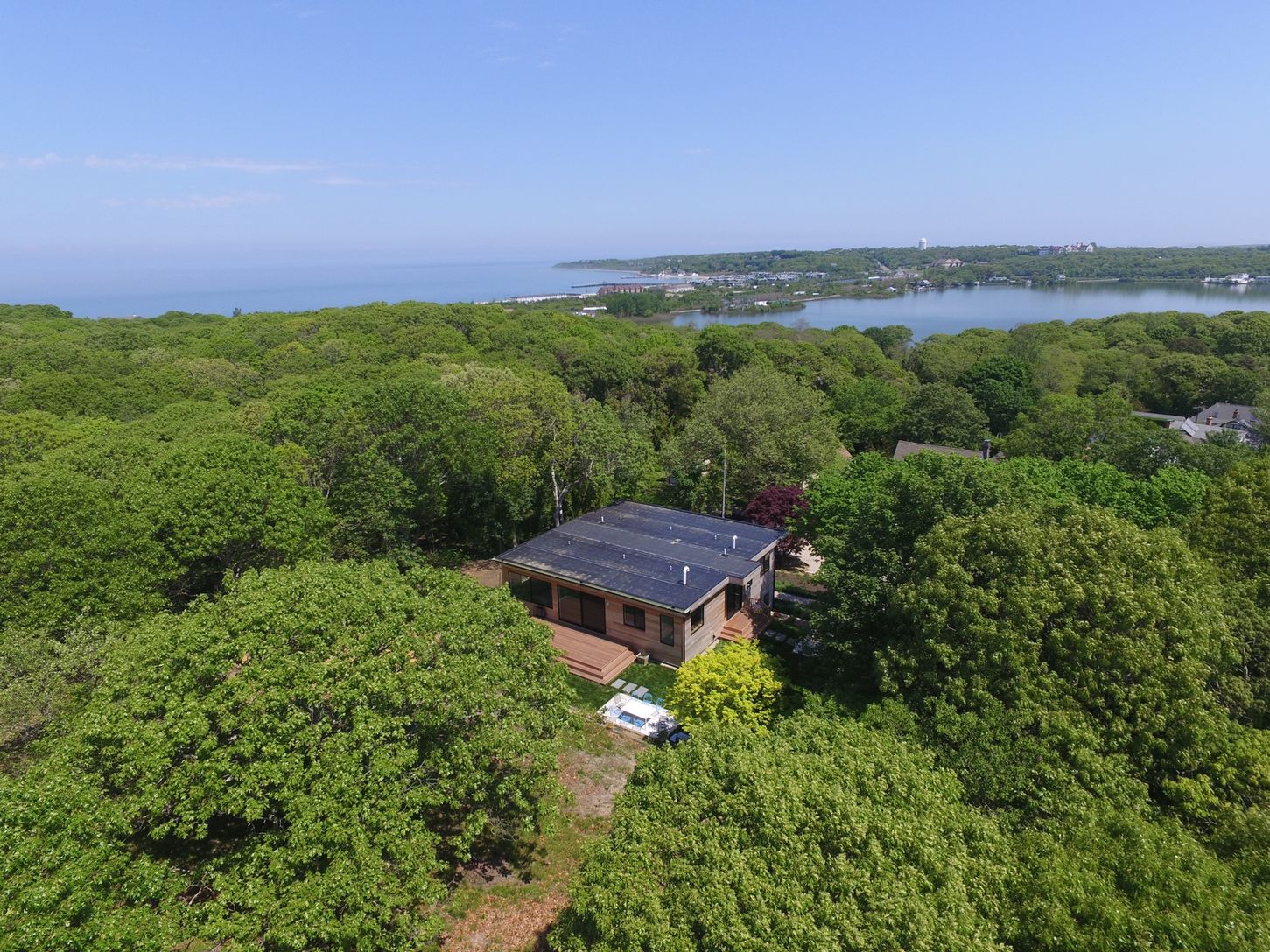 35 South Debusy Rd In Montauk Out East