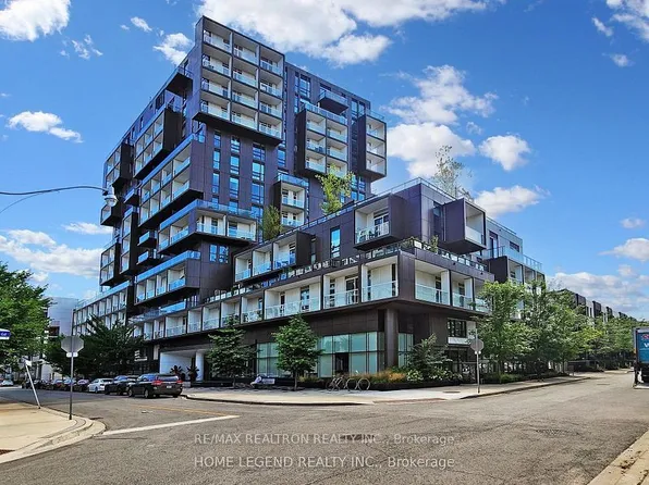 80 Vanauley St #916, Toronto, ON M5T 0C9