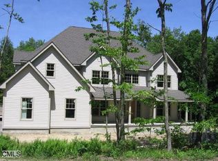 88 Gray Fox Trl, Woodbury, CT 06798