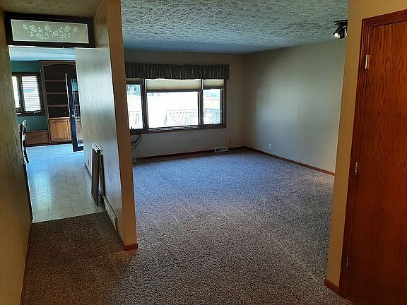 3rd image of 8315 S 48th Ter