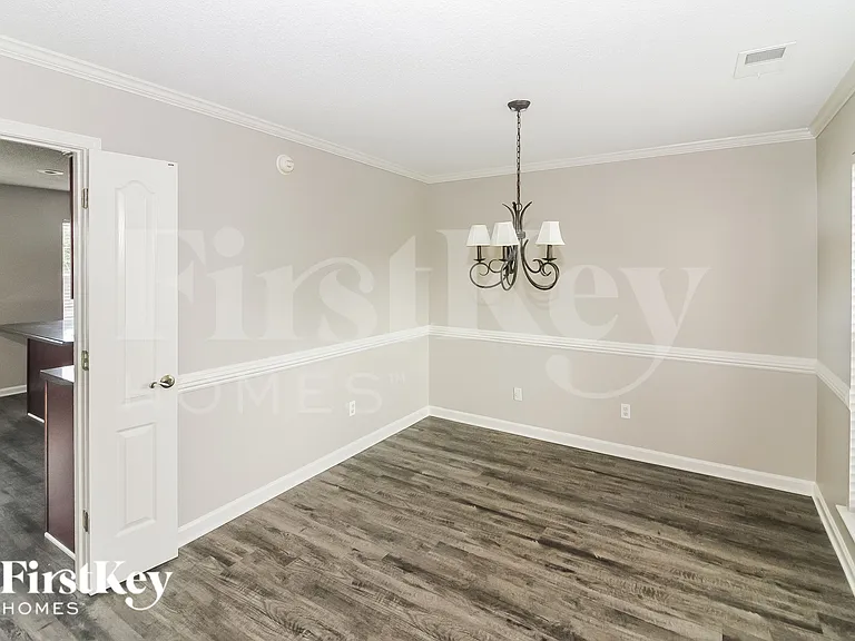 11626 Millwind Dr — Photo 6