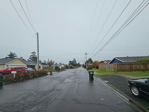 5th image of 1170 7th St