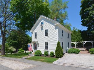 8 Millbury St, Grafton, MA 01519
