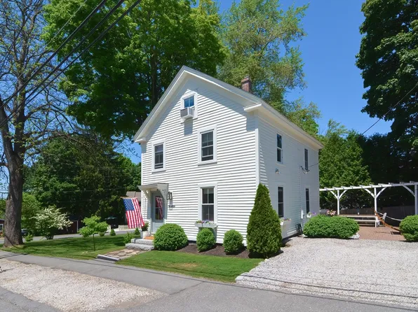 8 Millbury St, Grafton, MA 01519