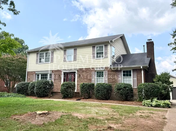 4109 Windlestraw Ln, Greensboro, NC 27410