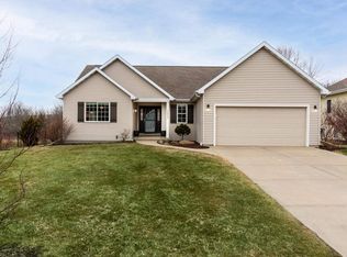 10886 Diamond Circle, Blue Mounds, WI
