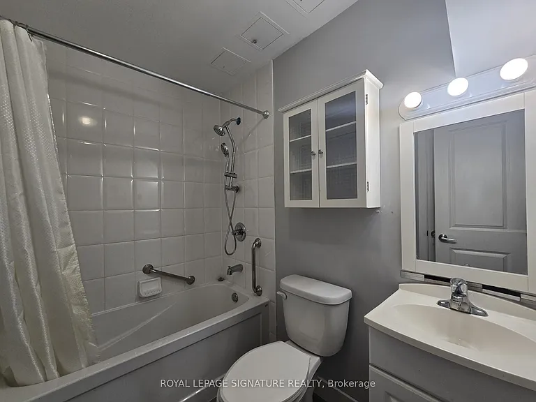 726 Sheppard Ave W #3 — Photo 8