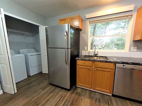 Kitchen, Washer dryer area