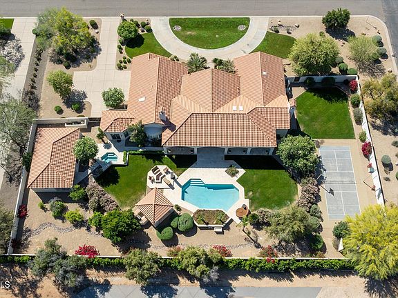4th image of 6602 E Cholla Drive