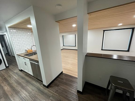 2nd image of 18100 15th Ave NE APT 121