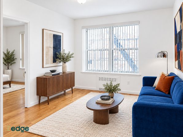 3611 15th Ave APT 1F