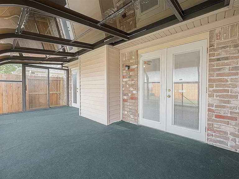 3231 E Heatherock Cir — Photo 29