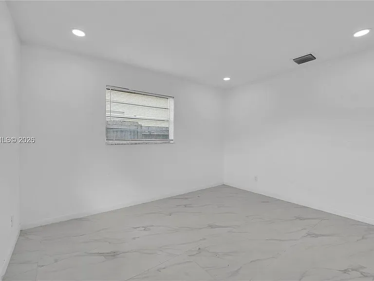 4285 SW 48th Ct — Photo 21