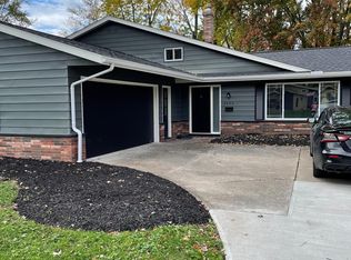 4632 Ashbury Park Dr, North Olmsted, OH 44070