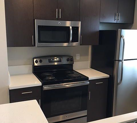 3rd image of 4471 51st St APT 5