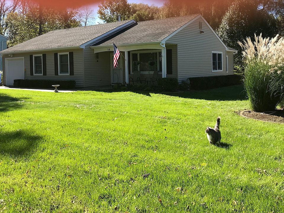 14 Winston Dr 