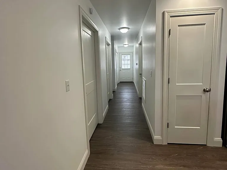 634 Meadows Ln #B — Photo 9