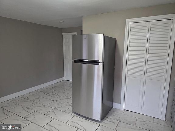 5th image of 2628 Northshire Dr