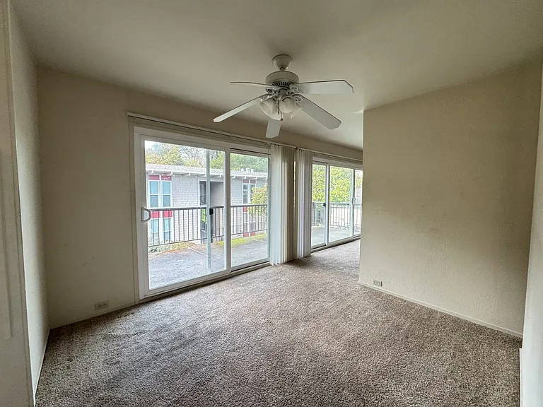 2101 Donald Dr — Photo 16