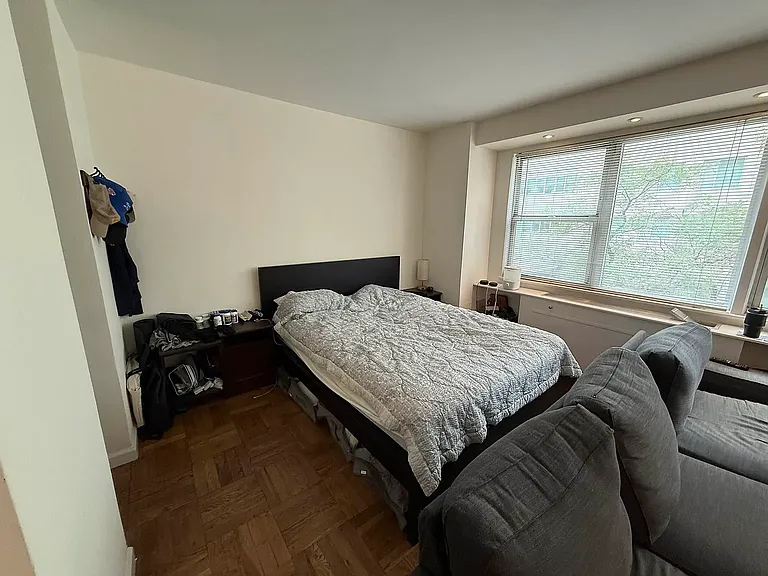 155 E 34th St #3N — Photo 5