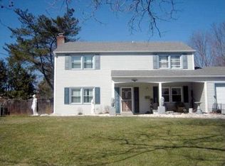 30 Lebed Dr, Somerset, NJ 08873
