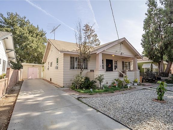 3rd image of 6560 Tyrone Ave