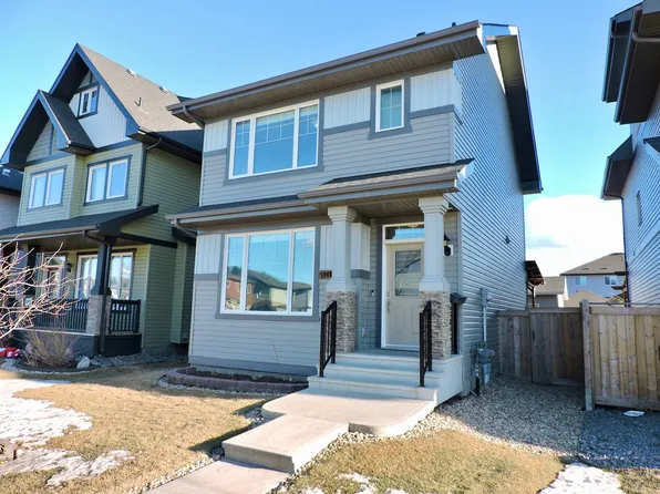 22423 98th Ave NW, Edmonton, AB T5T 7C1