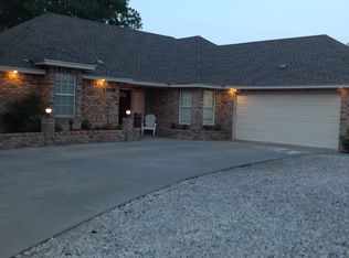 1508 Maui Ct, Carlsbad, NM 88220