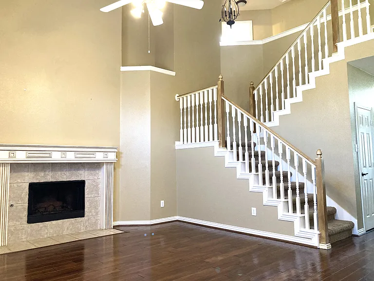 630 Waterview Dr — Photo 13