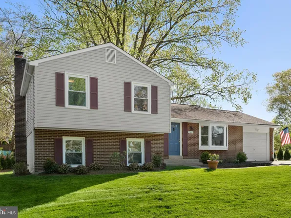 7807 Fieldcrest Ct, Falls Church, VA 22042