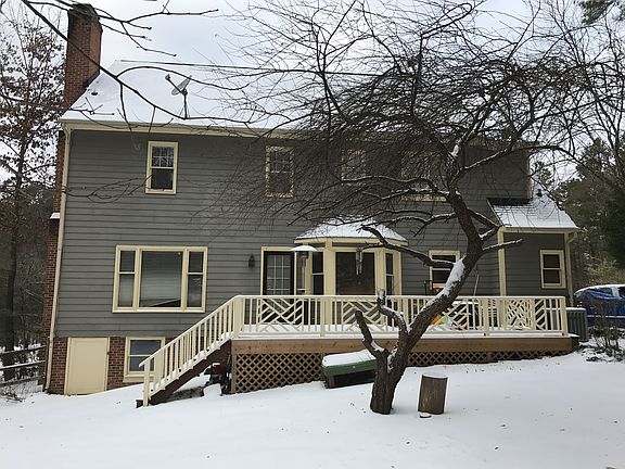 2nd image of 4027 Crown Hill Dr
