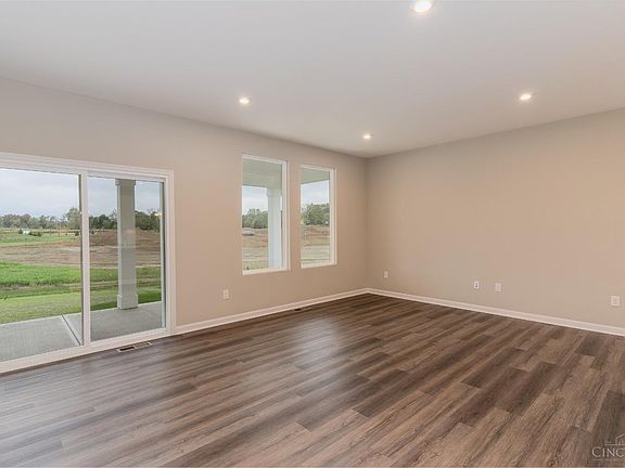 3rd image of 2513 Bartram Ln