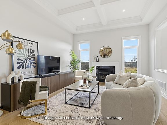 5th image of 7 Spring Garden Ct