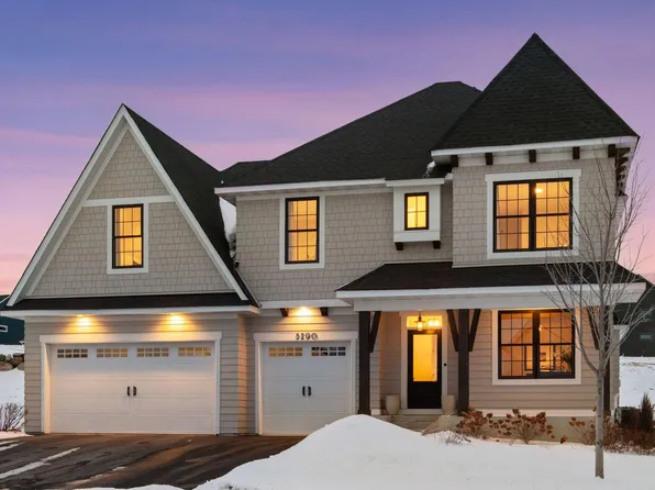 5290 Rolling Hills Pkwy, Victoria, MN 55318