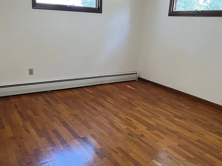 234 Holliday St — Photo 9